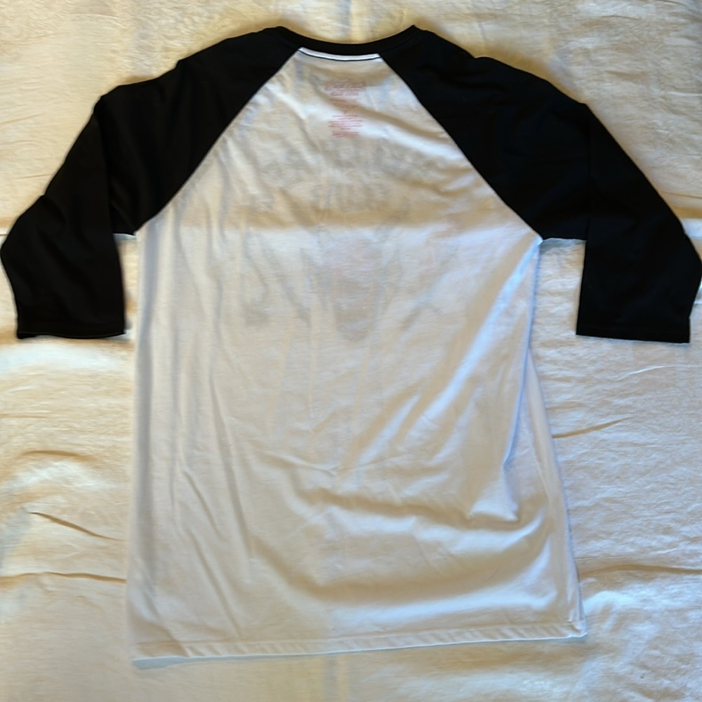 Stranger Things Tee - Picture 4 of 4